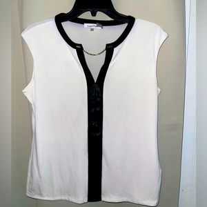 Beautiful Calvin Klein size medium